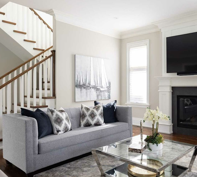 Unsworth Ave, Oakville living room preview